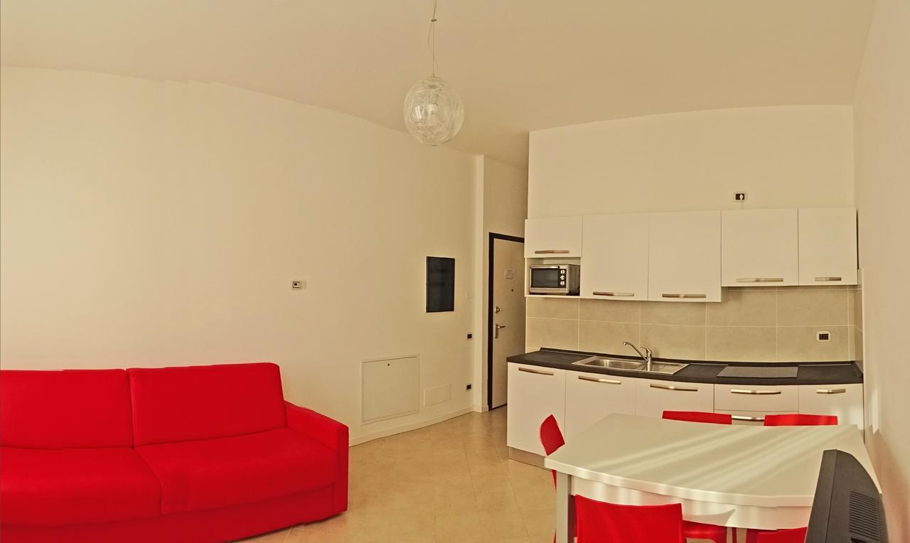 Campione Ora Apartments By Gardadomusmea Campione del Garda Eksteriør billede