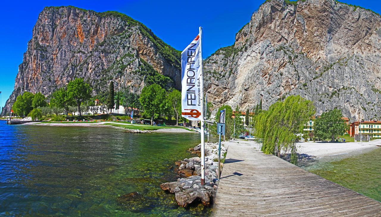 Campione Ora Apartments By Gardadomusmea Campione del Garda Eksteriør billede